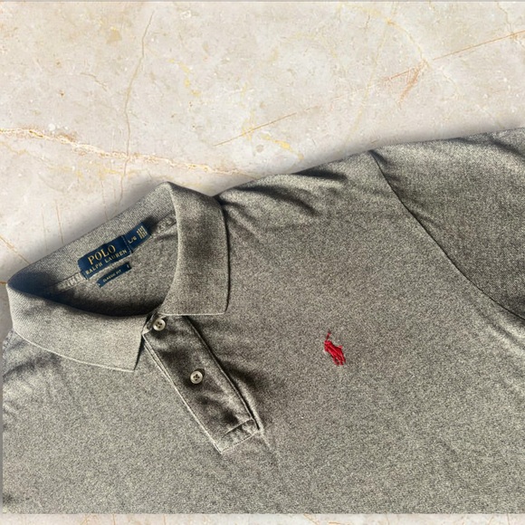 ⚜️Ralph Lauren Dark Grey Polo Shirt with Red Pony Logo - Size Large⚜️ - Picture 3 of 6